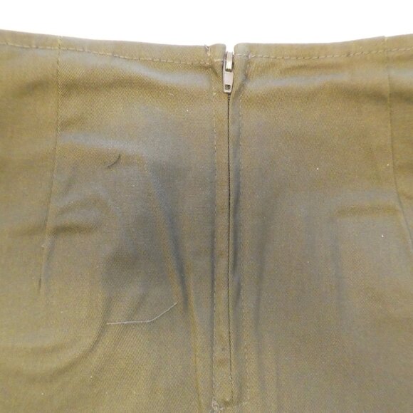 Venus Skirt with Pockets and buckle - Picture 6 of 9